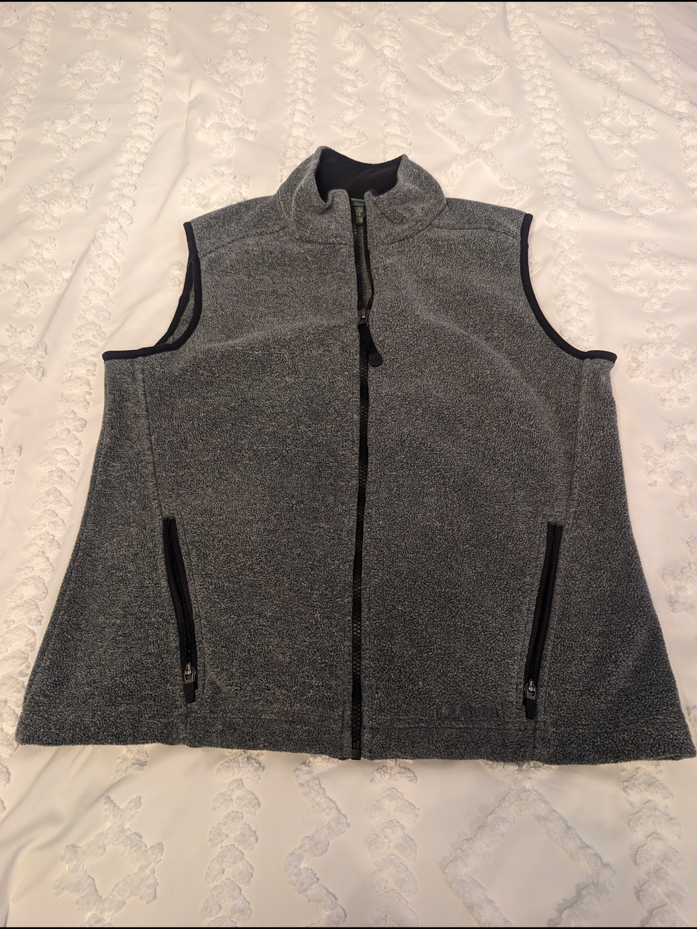 L.L. Bean Gray Fleece Vest Size Medium
